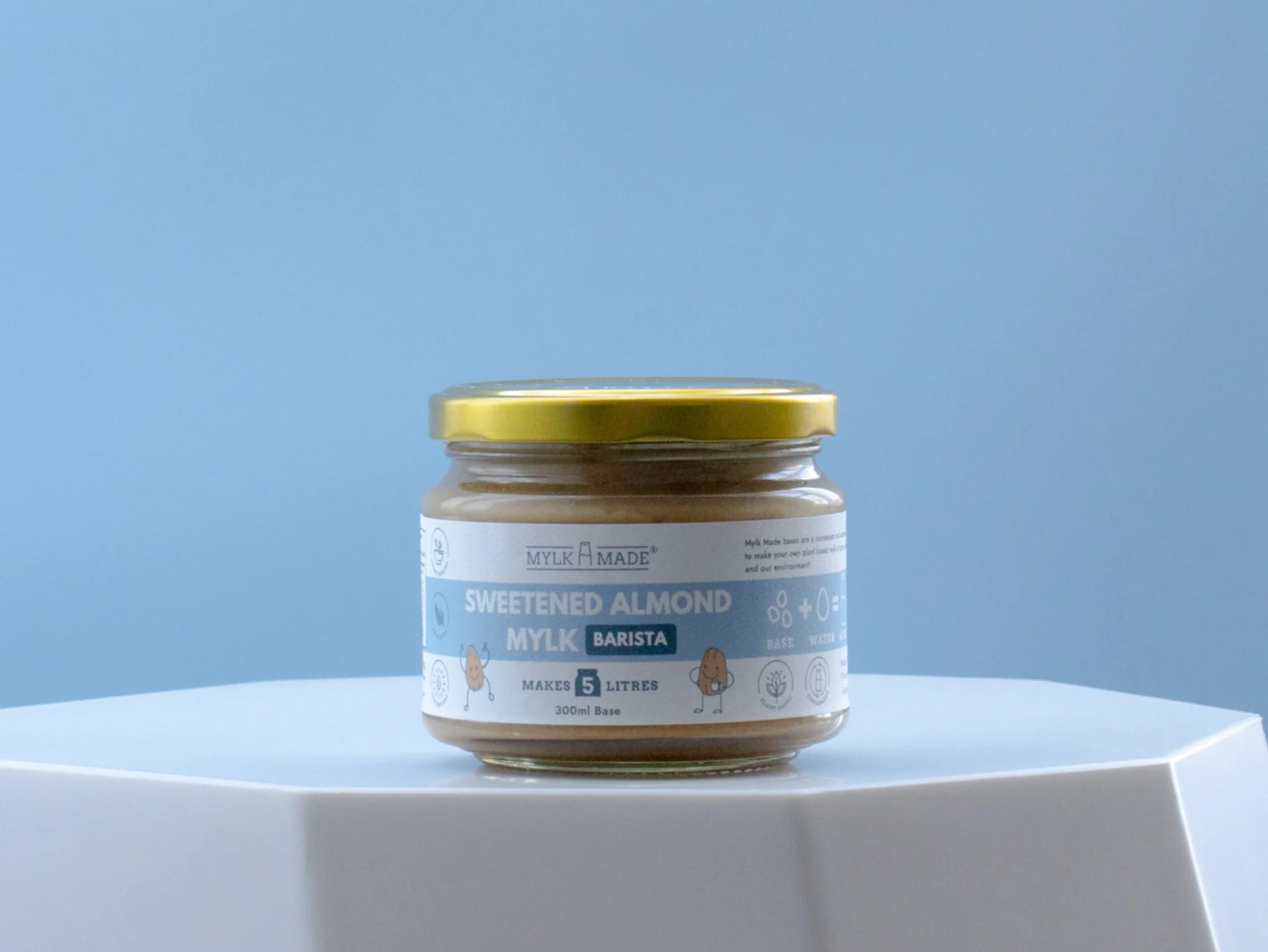 Sweetened Almond Barista Base - Image 4