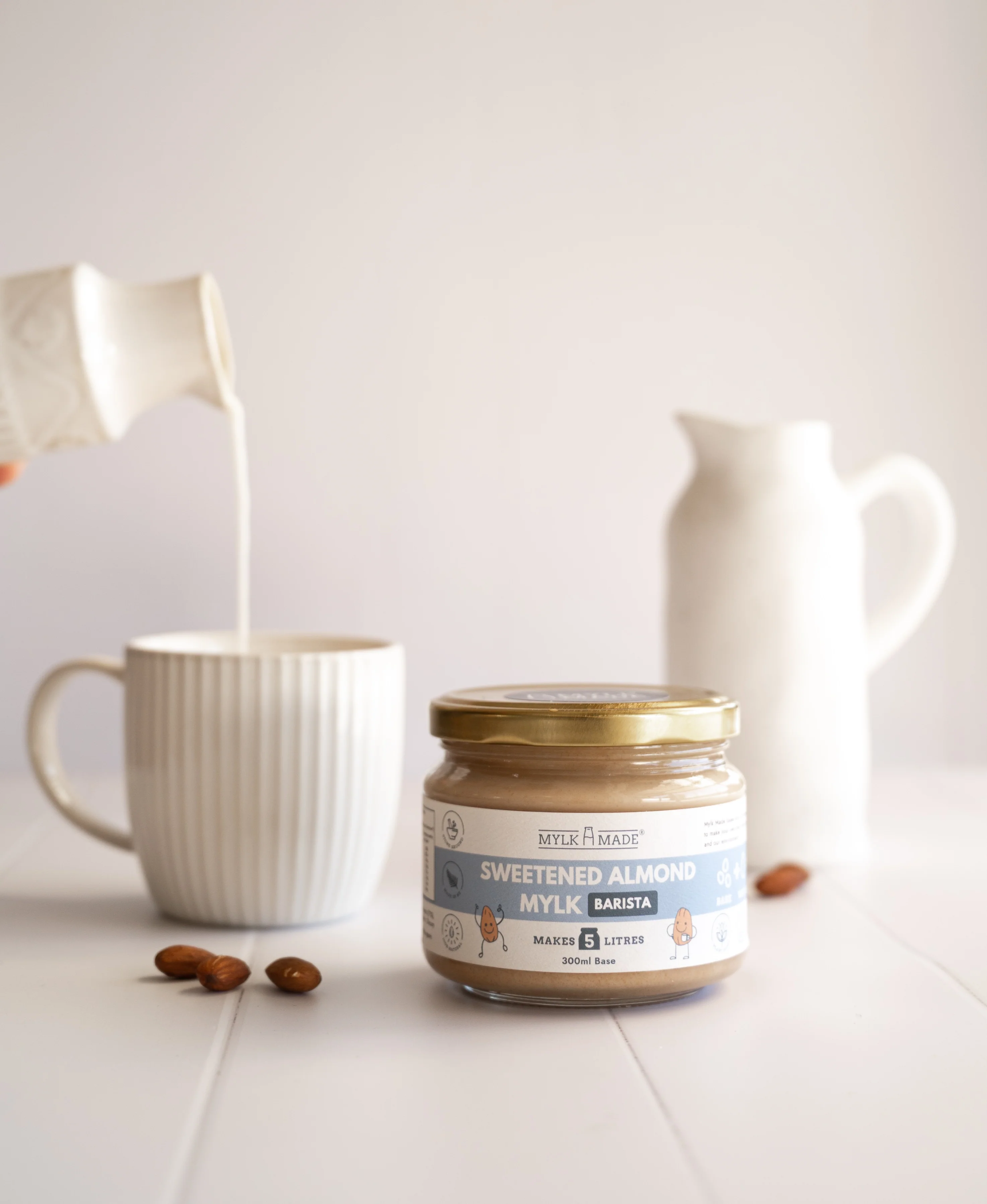 Sweetened Almond Barista Base - Image 5